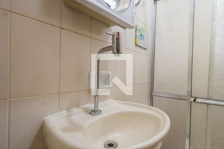 Casa à venda com 356m², 5 quartos e 4 vagas Casa à venda com 356m², 5 quartos e 4 vagasBanheiro de serviço