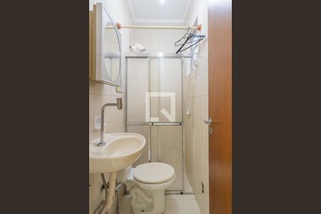 Casa à venda com 356m², 5 quartos e 4 vagas Casa à venda com 356m², 5 quartos e 4 vagasBanheiro de serviço