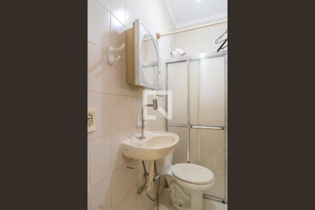 Casa à venda com 356m², 5 quartos e 4 vagas Casa à venda com 356m², 5 quartos e 4 vagasBanheiro de serviço