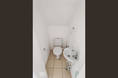 Casa à venda com 109m², 3 quartos e 2 vagas Casa à venda com 109m², 3 quartos e 2 vagasLavabo