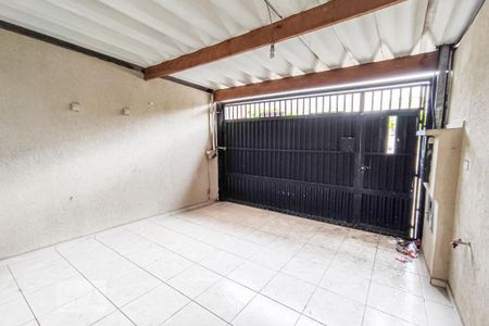 Casa à venda com 109m², 3 quartos e 2 vagas Casa à venda com 109m², 3 quartos e 2 vagasGaragem