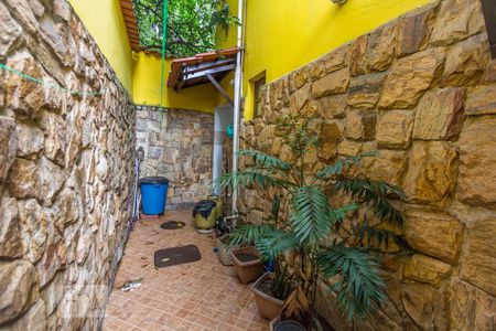 Casa à venda com 115m², 3 quartos e 2 vagasÁrea de Serviço