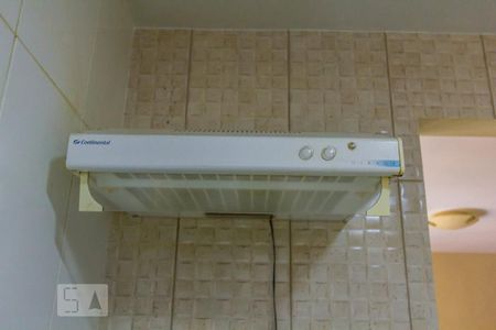 Casa à venda com 115m², 3 quartos e 2 vagasCozinha - detalhe exaustor