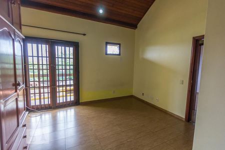 Casa à venda com 115m², 3 quartos e 2 vagasSuíte