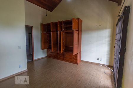 Casa à venda com 115m², 3 quartos e 2 vagasSuíte