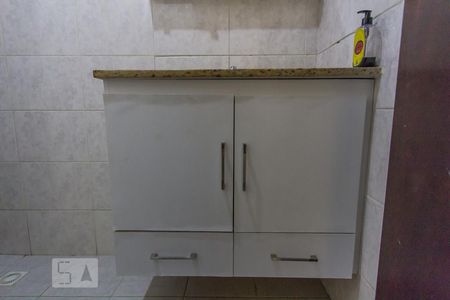 Casa à venda com 115m², 3 quartos e 2 vagasBanheiro Social