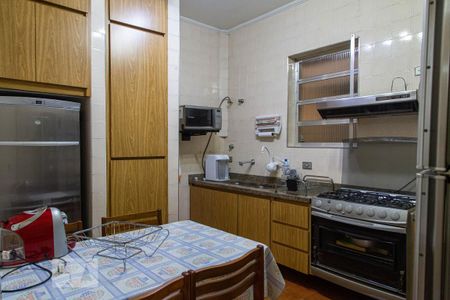 Apartamento à venda com 97m², 2 quartos e sem vaga Apartamento à venda com 97m², 2 quartos e sem vagaCozinha