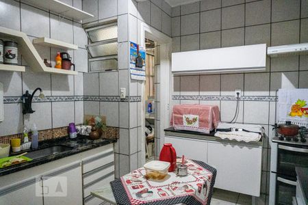 Apartamento à venda com 75m², 2 quartos e sem vaga Apartamento à venda com 75m², 2 quartos e sem vagaCozinha