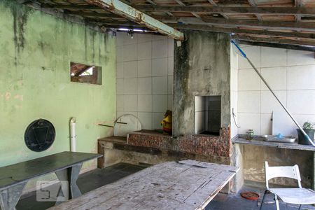 Casa à venda com 480m², 4 quartos e 12 vagas Casa à venda com 480m², 4 quartos e 12 vagasÁrea Gourmet