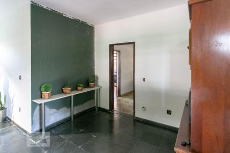 Casa à venda com 480m², 4 quartos e 12 vagas Casa à venda com 480m², 4 quartos e 12 vagasSala 3