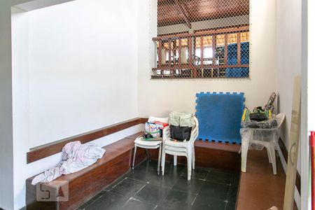 Casa à venda com 480m², 4 quartos e 12 vagas Casa à venda com 480m², 4 quartos e 12 vagasSala 3