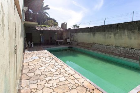 Casa à venda com 480m², 4 quartos e 12 vagas Casa à venda com 480m², 4 quartos e 12 vagasÁrea Gourmet