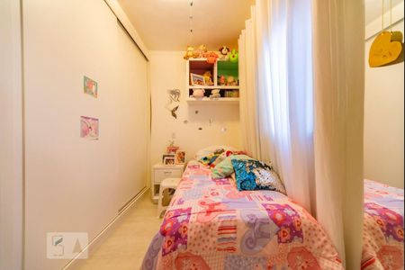 Casa à venda com 99m², 2 quartos e 2 vagasQuarto 2