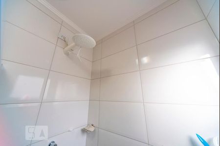 Casa à venda com 99m², 2 quartos e 2 vagasChuveiro