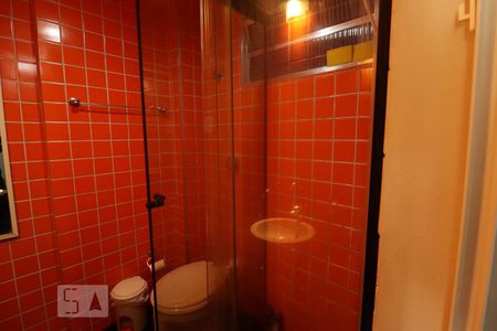 Banheiro de kitnet/studio à venda com 1 quarto, 27m² em Liberdade, São Paulo