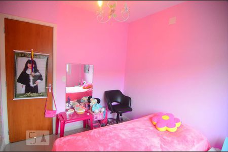 Casa de condomínio à venda com 64m², 2 quartos e 2 vagasQuarto