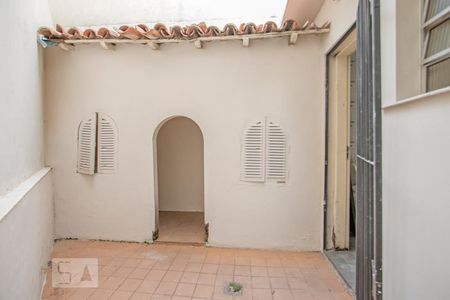Casa à venda com 342m², 3 quartos e 2 vagasDepósito
