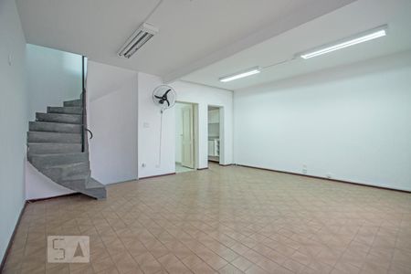 Casa à venda com 342m², 3 quartos e 2 vagasSalão 2
