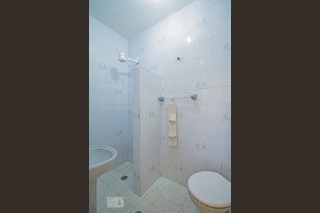 Casa à venda com 342m², 3 quartos e 2 vagasBanheiro da Suite de Serviço