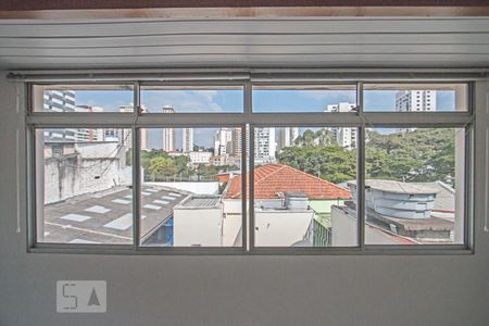 Casa à venda com 342m², 3 quartos e 2 vagasJanela do Salão 3