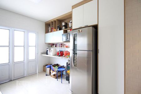 Casa à venda com 145m², 3 quartos e 4 vagas Casa à venda com 145m², 3 quartos e 4 vagasCozinha