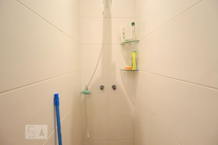 Casa à venda com 145m², 3 quartos e 4 vagas Casa à venda com 145m², 3 quartos e 4 vagasBanheiro Social