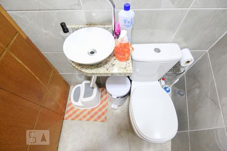 Casa à venda com 145m², 3 quartos e 4 vagas Casa à venda com 145m², 3 quartos e 4 vagasLavabo