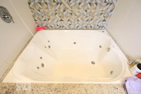 Casa à venda com 145m², 3 quartos e 4 vagas Casa à venda com 145m², 3 quartos e 4 vagasBanheiro da suite - Quarto 3