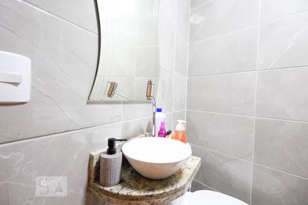 Casa à venda com 145m², 3 quartos e 4 vagas Casa à venda com 145m², 3 quartos e 4 vagasLavabo