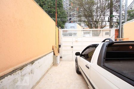 Casa à venda com 145m², 3 quartos e 4 vagas Casa à venda com 145m², 3 quartos e 4 vagasGaragem