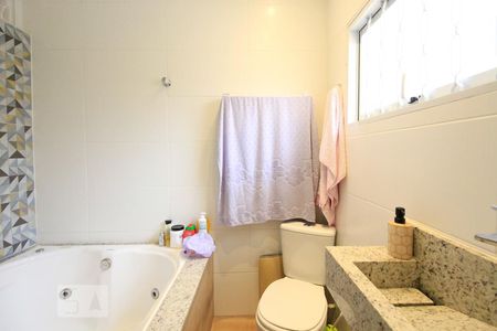 Casa à venda com 145m², 3 quartos e 4 vagas Casa à venda com 145m², 3 quartos e 4 vagasBanheiro da suite - Quarto 3