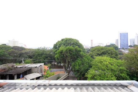 Casa à venda com 145m², 3 quartos e 4 vagas Casa à venda com 145m², 3 quartos e 4 vagasVista