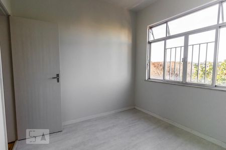 Quarto 1 de apartamento para alugar com 3 quartos, 60m² em Jardim Guanabara, Rio de Janeiro