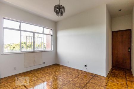 Sala de apartamento para alugar com 3 quartos, 60m² em Jardim Guanabara, Rio de Janeiro