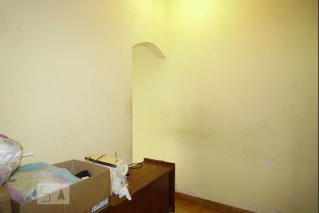 Casa à venda com 250m², 3 quartos e 6 vagasHall da Escada dos Quartos