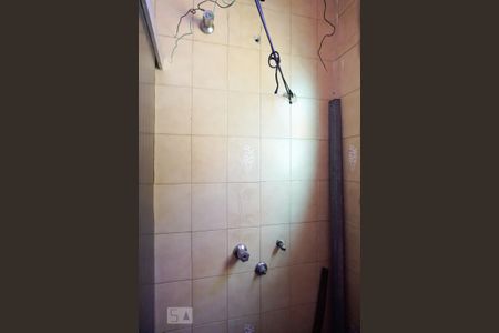 Casa à venda com 250m², 3 quartos e 6 vagasBanheiro da Suíte