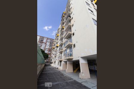 Apartamento à venda com 116m², 2 quartos e 1 vaga Apartamento à venda com 116m², 2 quartos e 1 vagaFachada do bloco