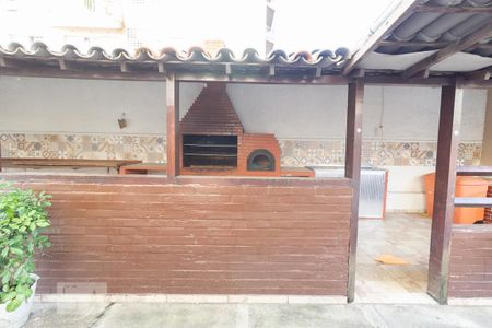 Apartamento à venda com 116m², 2 quartos e 1 vaga Apartamento à venda com 116m², 2 quartos e 1 vagaÁrea comum - Churrasqueira