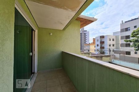 Casa à venda com 100m², 4 quartos e 11 vagasVaranda Suíte 1