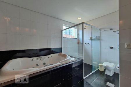 Casa à venda com 100m², 4 quartos e 11 vagasBanheiro Suíte 1