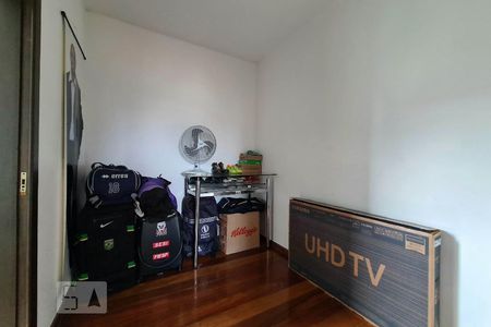 Casa à venda com 100m², 4 quartos e 11 vagasCloset Suíte 4