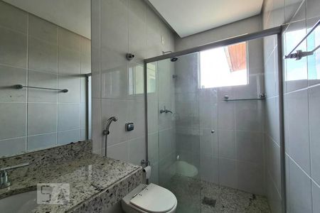 Casa à venda com 100m², 4 quartos e 11 vagasBanheiro Suíte 3