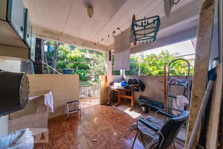 Casa à venda com 194m², 4 quartos e 3 vagas Casa à venda com 194m², 4 quartos e 3 vagasVaranda do Quarto 4