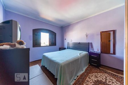 Casa à venda com 194m², 4 quartos e 3 vagas Casa à venda com 194m², 4 quartos e 3 vagasQuarto 2