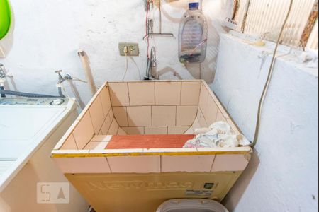 Casa à venda com 194m², 4 quartos e 3 vagas Casa à venda com 194m², 4 quartos e 3 vagasTanque