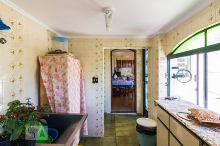 Casa à venda com 250m², 5 quartos e 5 vagasÁrea de Serviço