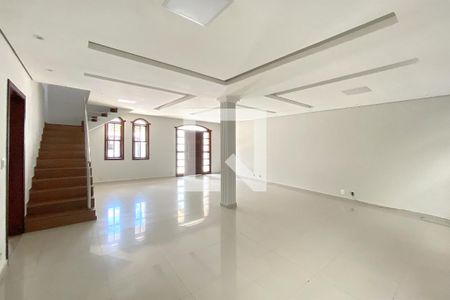 Sala de casa para alugar com 3 quartos, 360m² em Fernão Dias, Belo Horizonte