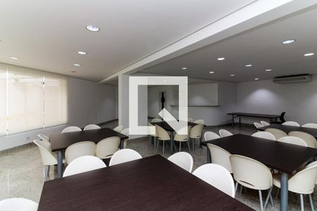 Apartamento à venda com 150m², 3 quartos e 2 vagas Apartamento à venda com 150m², 3 quartos e 2 vagasÁrea comum - Salão de festas