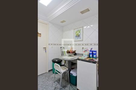 Apartamento à venda com 150m², 3 quartos e 2 vagas Apartamento à venda com 150m², 3 quartos e 2 vagasCozinha