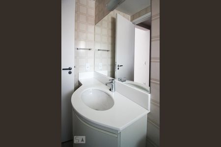 Apartamento para alugar com 78m², 2 quartos e 2 vagas Apartamento para alugar com 78m², 2 quartos e 2 vagasBanheiro